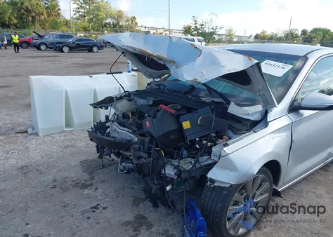 2018 Hyundai Elantra Gt Sport from USA, damaged, VIN KMHH55LC7JU043165